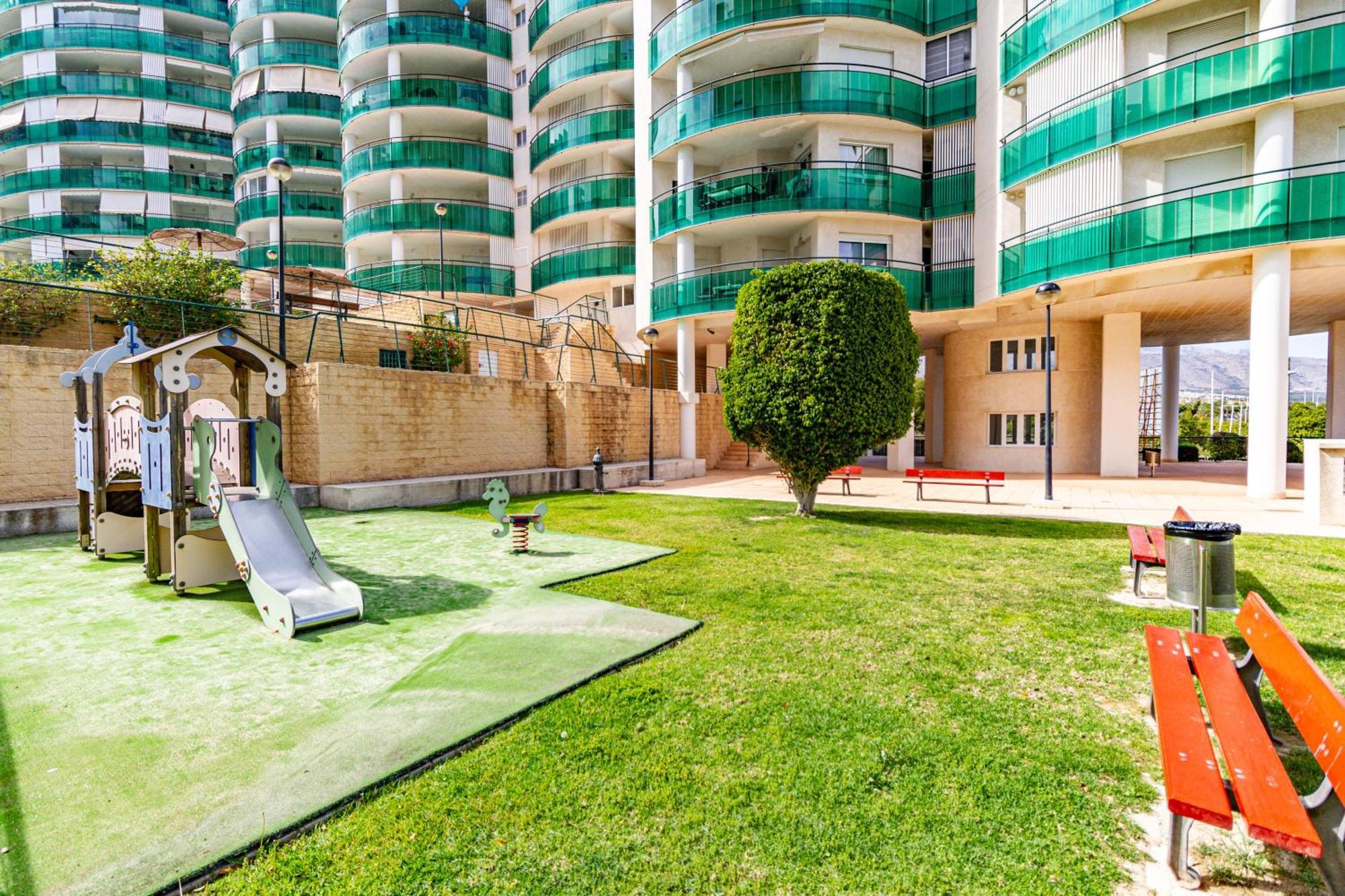 Apartment Vilapark With Pool, Free Parking, Terrace, Beach Benidorm Exterior photo